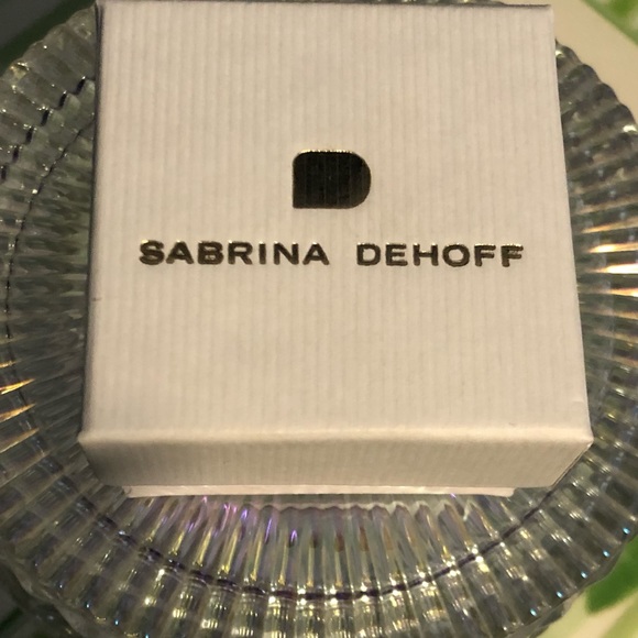 BNIB SABRINA DEHOFF GOLD PLATED RING - Picture 7 of 8